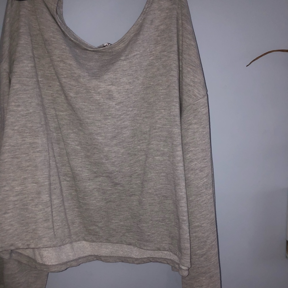 Loose flowy grey top! So comfy